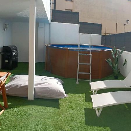 Villahomes Villanueva De La Vera Luaran gambar